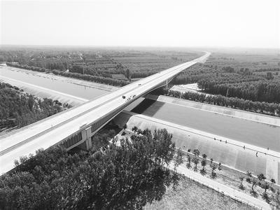曲港高速南水北调特大桥位列全国已建或在建同类型桥梁第五,华北第一.