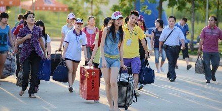 95后新生代入学计划 随身WiFi成入学装备_大