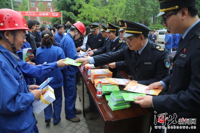 河北省人口和计划生育_河北省人口与计划生育条例(2)