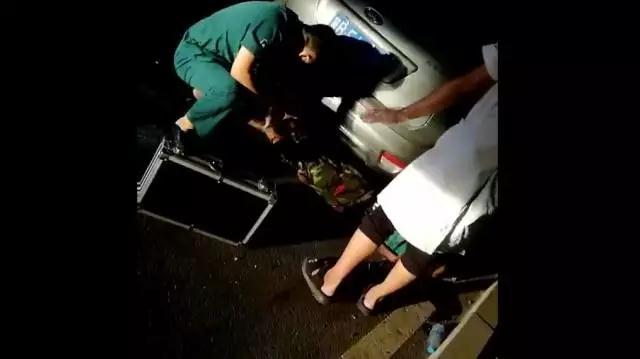 天津市一白色越野车撞死环卫工人后逃逸