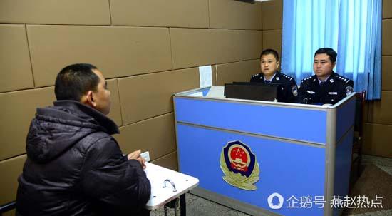 张贴小广告上瘾 已被拘留两次