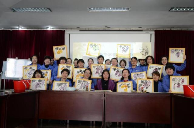 �조���ˡ��ػ���ȼ���ٰ��黭��ѵ