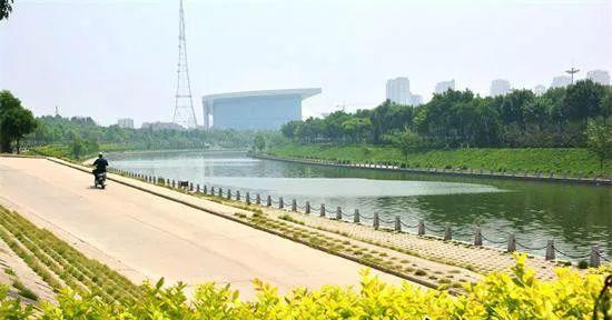 莫斯科人均绿地面积_衡水市人均商业面积