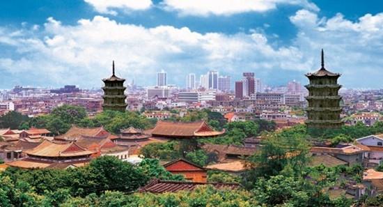 国内十大旅游城市 125117274.jpg