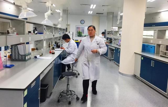 安国人口数有多少人_北流隆盛镇有多少人口(3)