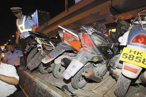 ʯ��ׯ����ҹ�� 5����Сʱ����78��Ħ�г�