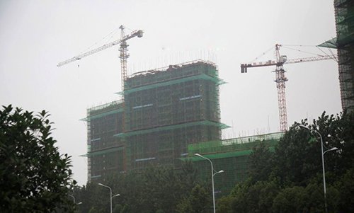 文一名门南郡6月工程进度:商铺部分已建完_频