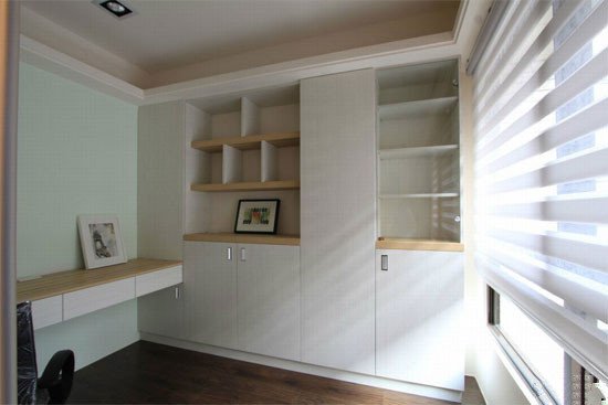 蜗居里的阅读室 10款美观小户型书房推荐_频道