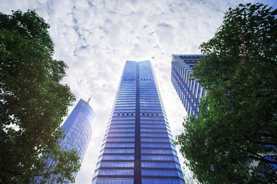 给资本一个世界高度 置地广场A座面向全球整层定制