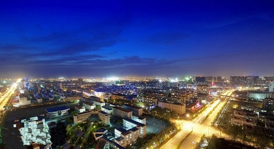 贵圈之经开区:近10年房价之变 商业氛围仅次老