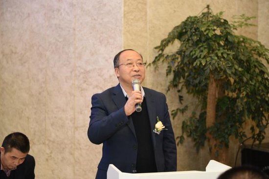 安粮董事长_东粮集团董事长图片