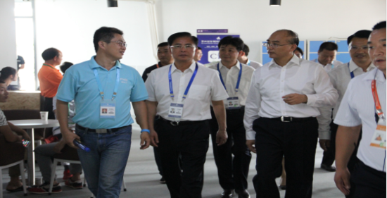 福能达空气水 深圳国际低碳大会指定用水_频道