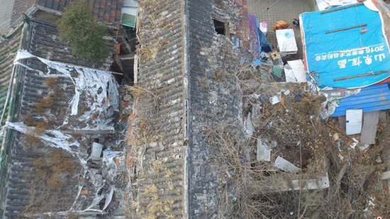 济南648岁督城隍庙沦为出租房 屋顶部分坍塌_