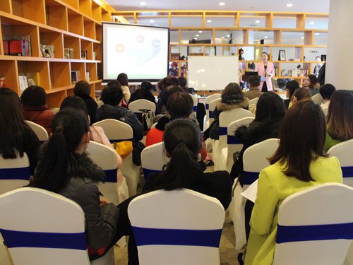 新地中心:高端<em>美容</em>沙龙教你做<em>精致女人</em>_频道-