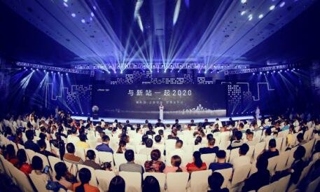 【碧桂园正荣悦玺】是谁燃起了新站这把火?