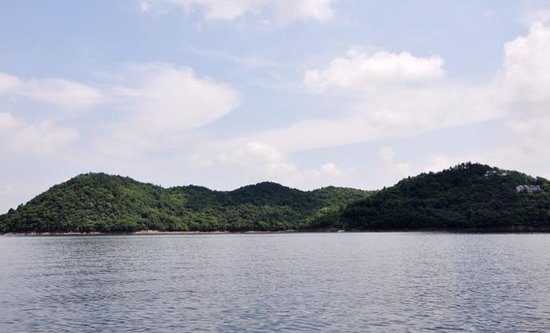 寻觅万佛湖的恬静时光 然后遥想公瑾当年