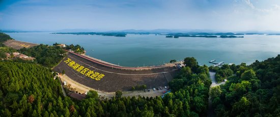 寻觅万佛湖的恬静时光 然后遥想公瑾当年