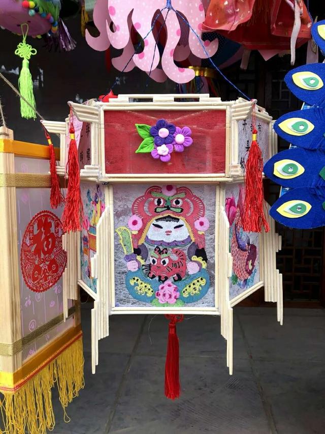 2018"迎新年,挂彩灯"手工灯笼创意制作大赛今日评奖!
