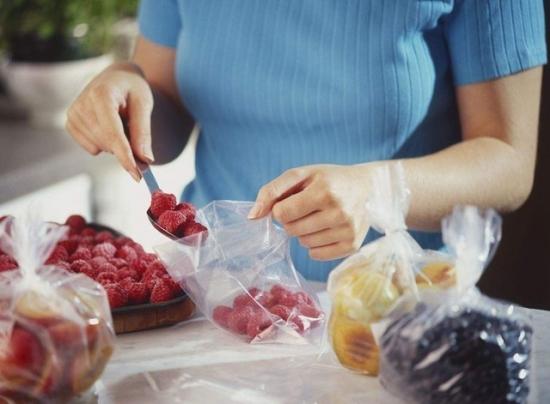 冰箱冷藏室结冰怎么办?春节扫除这样最简单