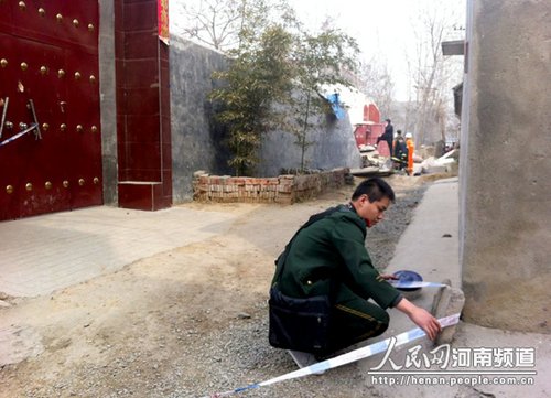 许昌县突发地陷1人失踪 镇政府:伤亡正在统计