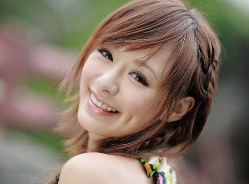 中国心目女性中的完美身材男人系性感女生粉色图片