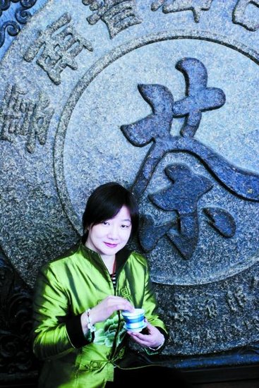 茶一样的奇女子 访河南省茶叶商会会长姬霞敏