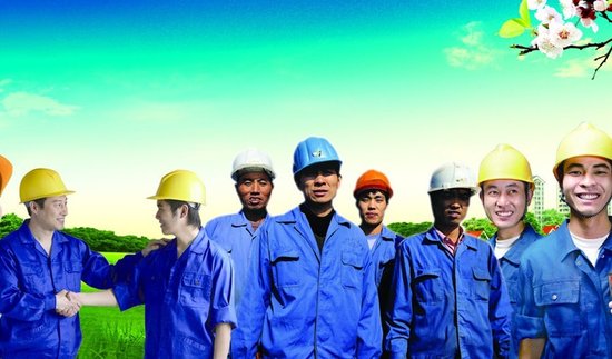 当工人不体面? 河南企业招聘难让大学生领情