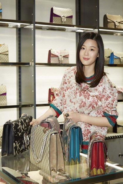 不差钱!全智贤挑选月子中心 费用一天一万元