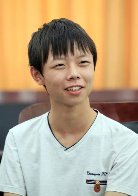 平顶山2020高考成绩_2020年高考,平顶山学校再次超越自我,实现(2)