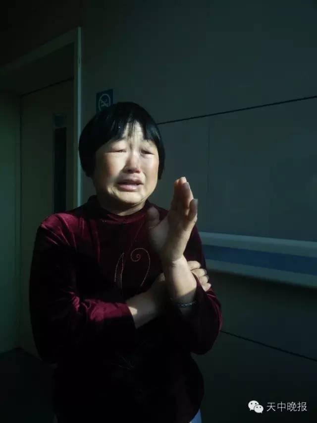 驻马店6岁女孩春节遭遇惨祸 面部尽毁