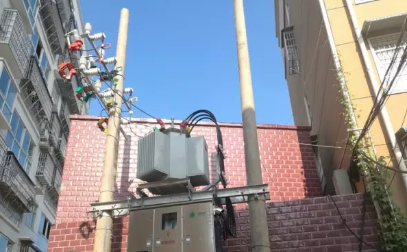 信阳一小区随时停水停电 业主感叹不如回农村