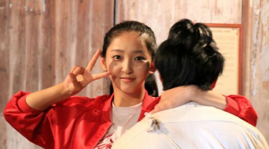 电影《还魂夜》杀青 导演李瑞雪出演李菲儿