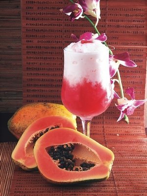 木瓜加牛奶 经期吃这7类食物可丰胸