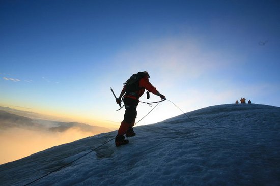 2012雪花勇闯天涯 冲破雪线 行走现场声明书