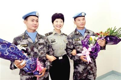 中国赴南苏丹维和受伤战士出院 回到部队驻地许昌