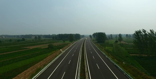 郑州至民权高速公路开封至民权段建成通车 豫东地区形成又一条东西方向高速大通道