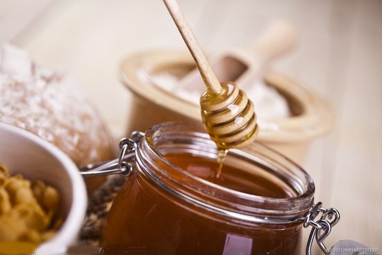 蜂蜜减肥法 让你秋日吃甜的也能瘦
