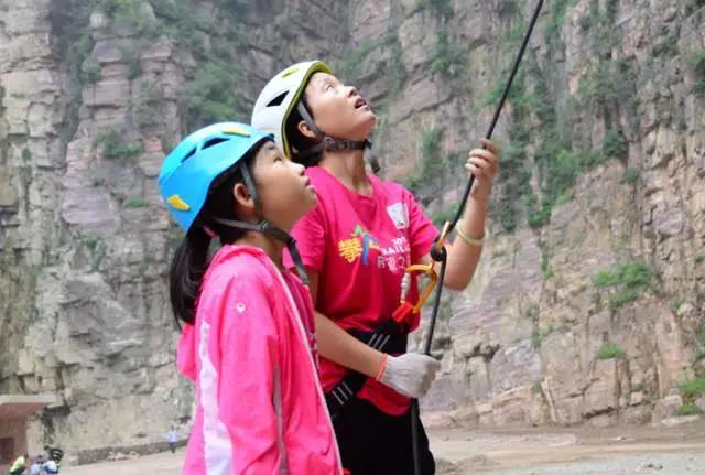 2017全国青少年攀岩夏令营在万仙山国家攀岩