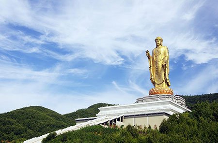 帮墨子发微信 尧山景区教师节期间免费游