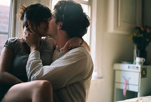 80后男女闺房课 巧妙言语让他更<em>爱你</em>_大豫网_