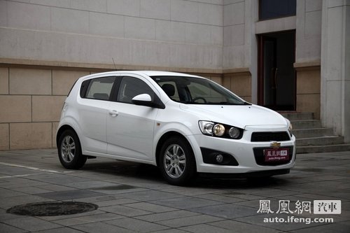 10万元左右精明买车 元旦家庭购车指南