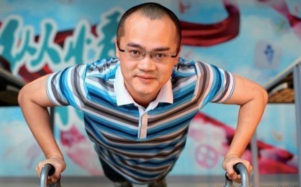 王兴 以前在阿里_王兴 炮轰马云_美团阿里开撕马云招安王兴失败