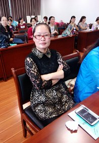 鹤壁淇县前进小学王彩红老师_2014微笑服务