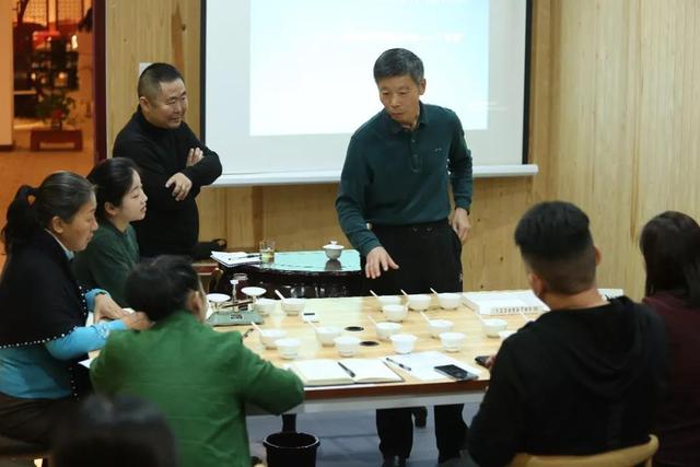 感悟岩韵之美——中国•赢和高级评茶讲师(STEL)首期课程纪实一