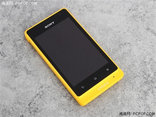 运动时尚风的三防手机 索尼ST27i评测