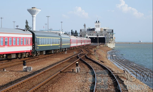 郑州首次开通跨海列车 乘火车从郑州可到海口