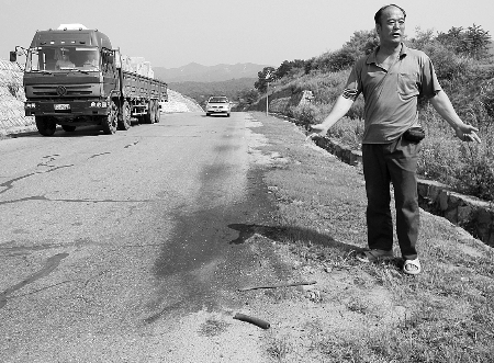 确山男子五年救了18人 被人誉为就是爱救人