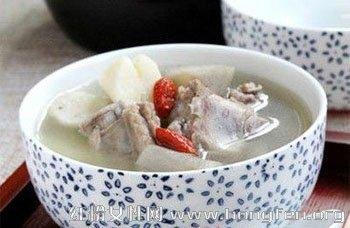 吃什么美容养颜 冬季女性必吃药膳方