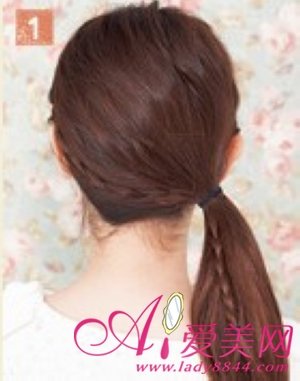 <em>1分钟</em>编发侧马尾好看<em>扎发</em>简单<em>学</em>_大豫网_腾讯