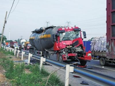 ֣��һˮ��޳��������ײ ˮ��޳���ͷ��������